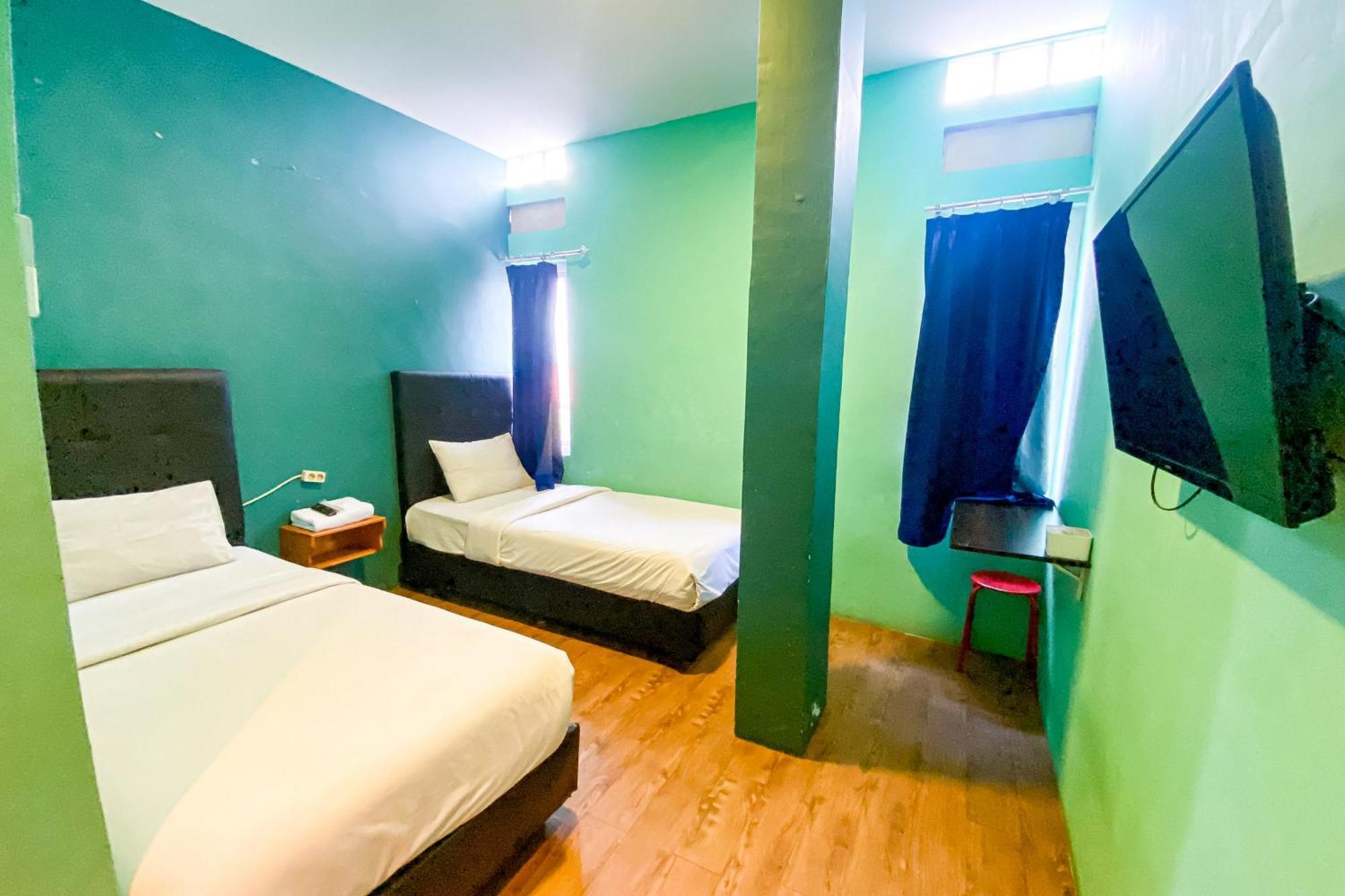 Reddoorz At Sentosa Jaya Helvetia Hotel Medan Buitenkant foto