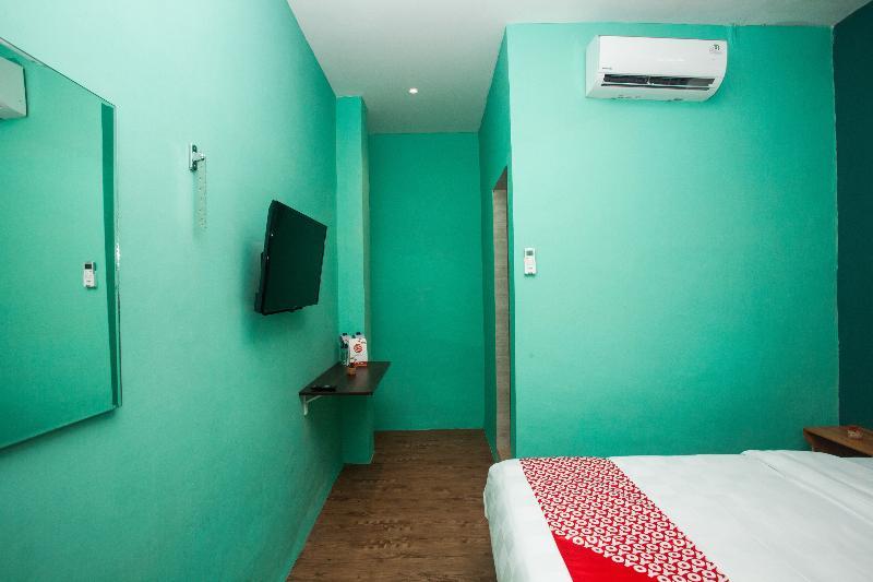 Reddoorz At Sentosa Jaya Helvetia Hotel Medan Buitenkant foto